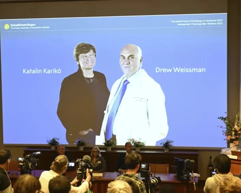 Nobel in medicine goes to 2 scientists whose work enabled creation of mRNA vaccines against COVID-19