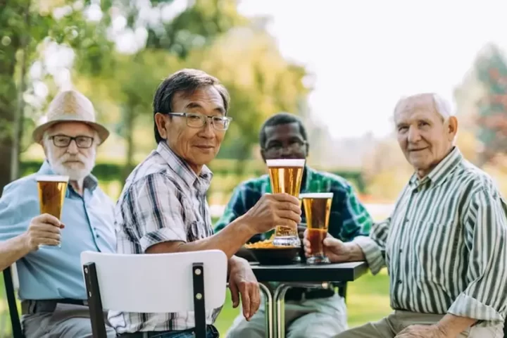 How tea, coffee, red meat and alcohol can affect absorption?