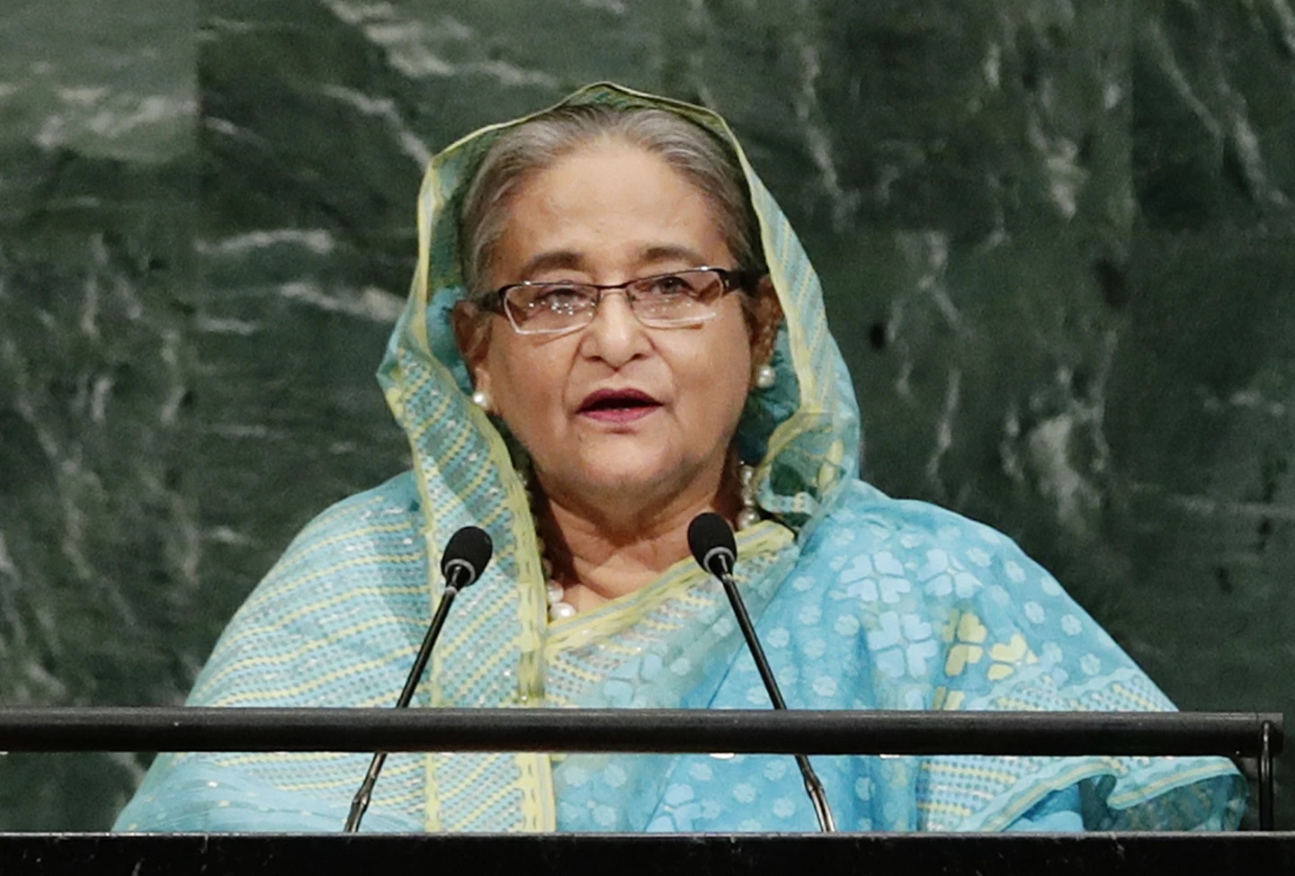 Bangladeshi forces clash with supporters of ousted PM Hasina, leaving at least 4 dead 3 supporters of ousted PM Hasina 03