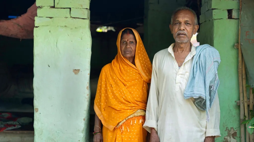 New voters list in Bihar includes wrong photos and dead people 5 New voters list in Bihar 05