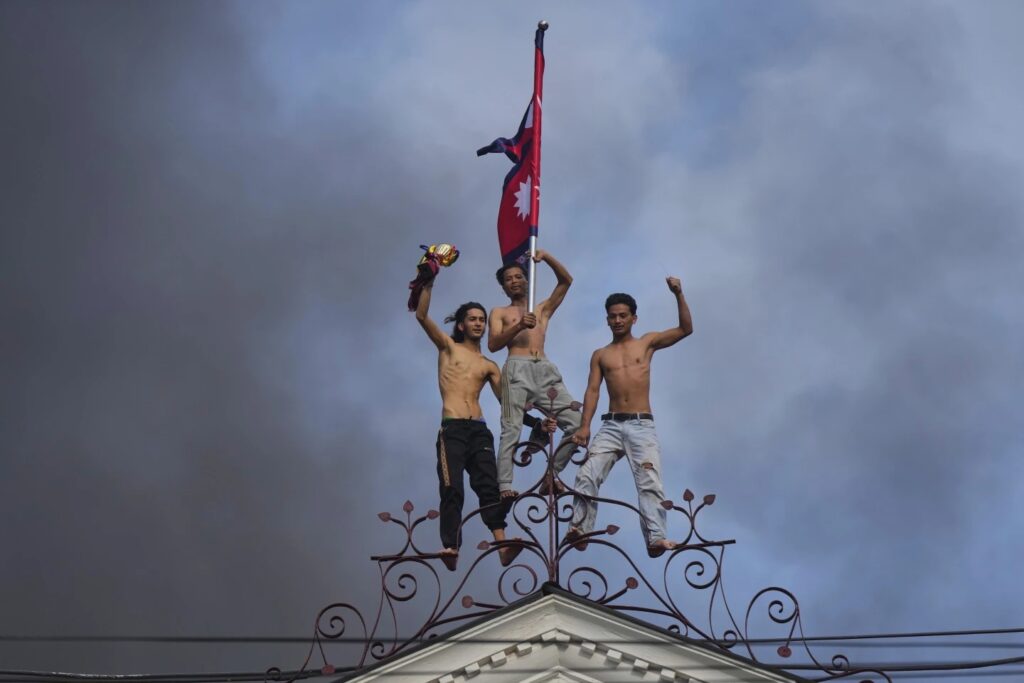 Nepalese army moves to restore order after protest violence intensifies 4 army moves to restore order 04