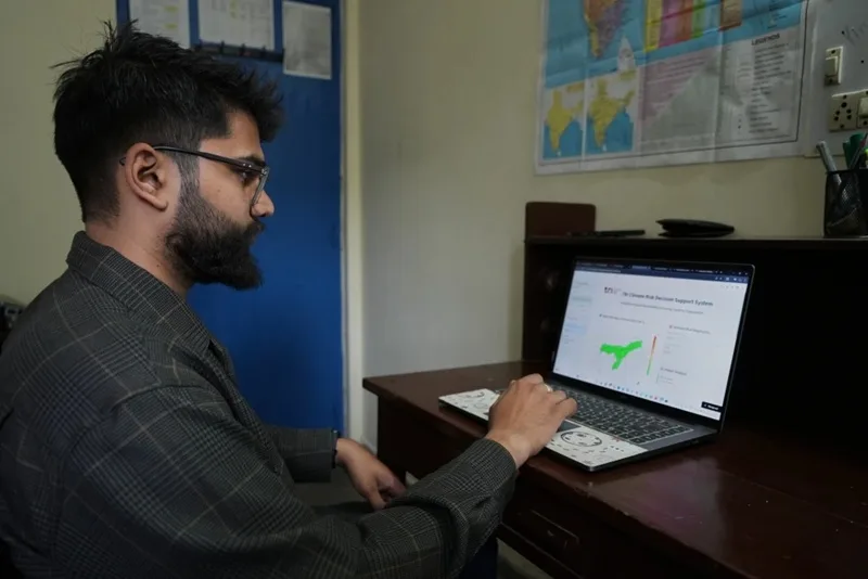 College students are writing with AI – but a pilot study finds they’re not simply letting it write for them 1 AI boosts efficiency 04