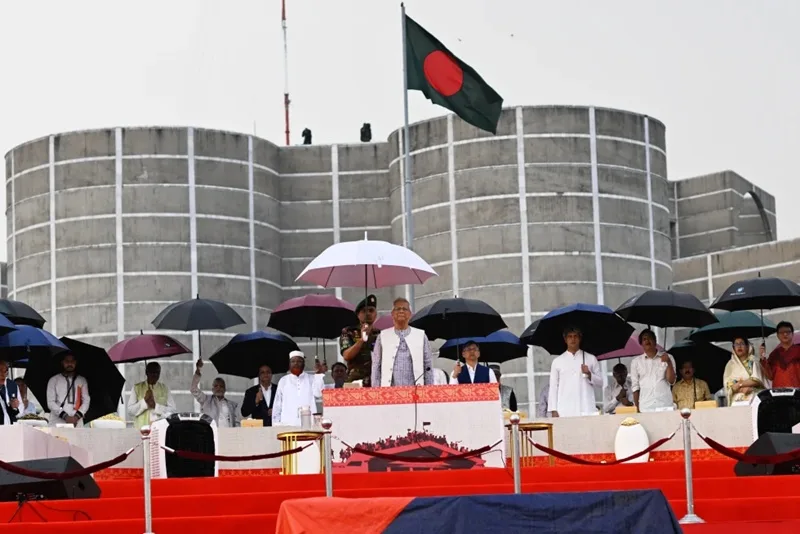 Bangladeshis seek to chart a democratic future in their first vote since the bloody 2024 uprising 3 Bangladeshis first vote 03
