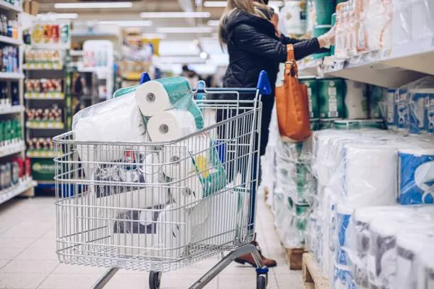 Panic buying of petrol just makes shortages worse. Why do people do it anyway? 1 Panic Buying