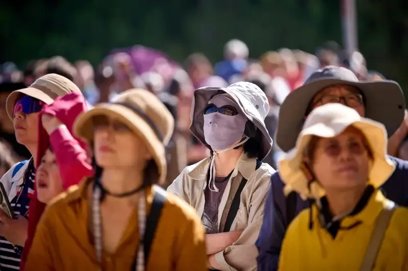 How to stay safe while traveling during extreme heat 2 Familia church in Barcelona