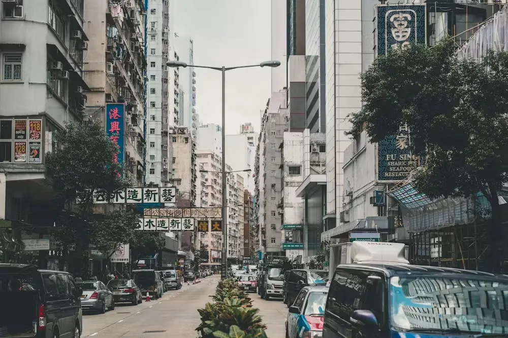 Trees and greenery can cool cities by as much as 18°C – but only if they’re the right type 1 Hong Kong were