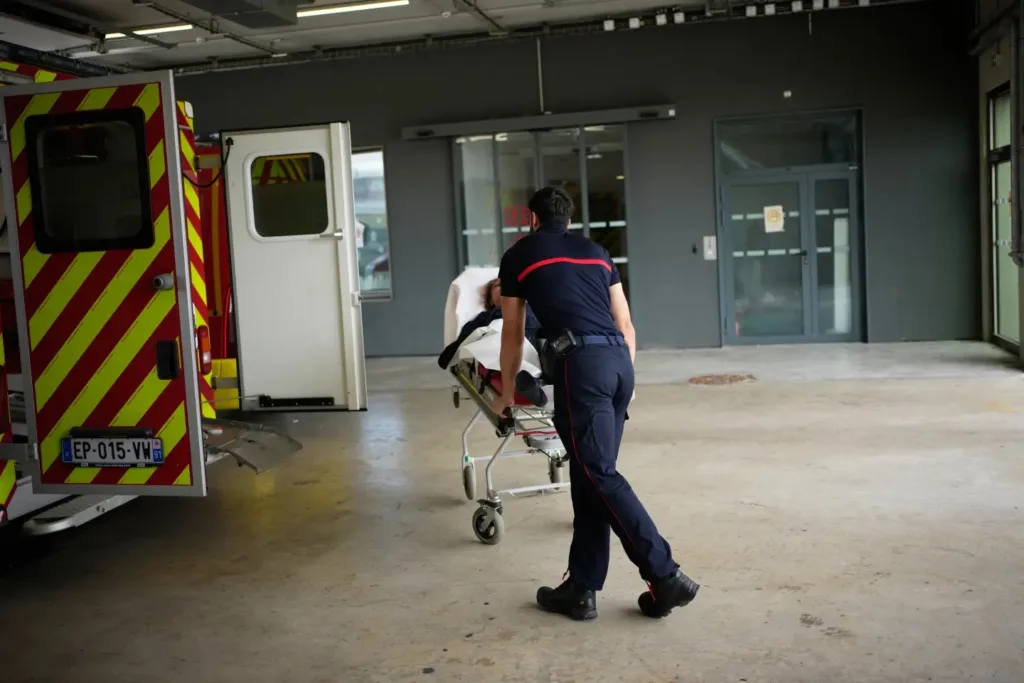 Hospitals in Europe are gearing up for the next heat wave armed with lessons from this one 3 Hospitals in Europe are gearing 02
