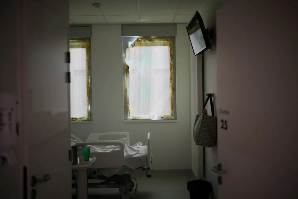Hospitals in Europe are gearing up for the next heat wave armed with lessons from this one 2 Hospitals in Europe are gearing 04