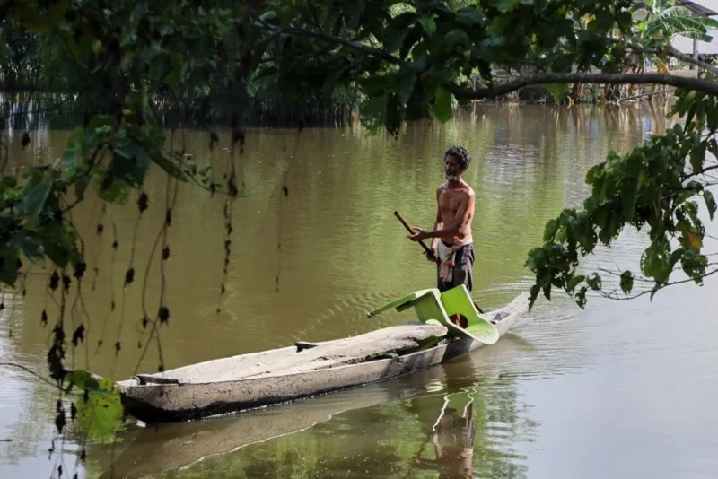 After deadly floods in India’s Assam, experts call for better warnings and long-term planning 3 Assam deadly Floods 04