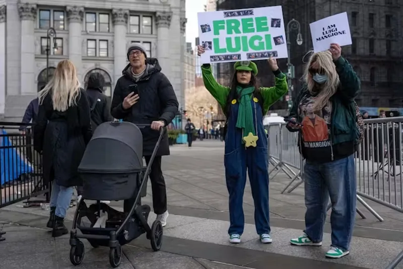 Why Gen Z turns everything – even murder – into a joke 3 outside Manhattan federal courthouse