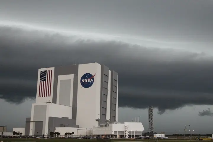 NASA report finds no evidence that UFOs are extraterrestrial 2 NASAA