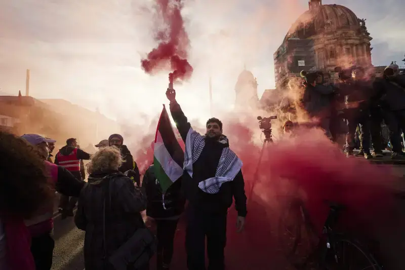 Protest marches from US to Berlin call for immediate halt to Israeli bombing of Gaza 4 People gather to take part in a pro Palestinian rally in Berlin Germany Saturday Nov. 4 2023