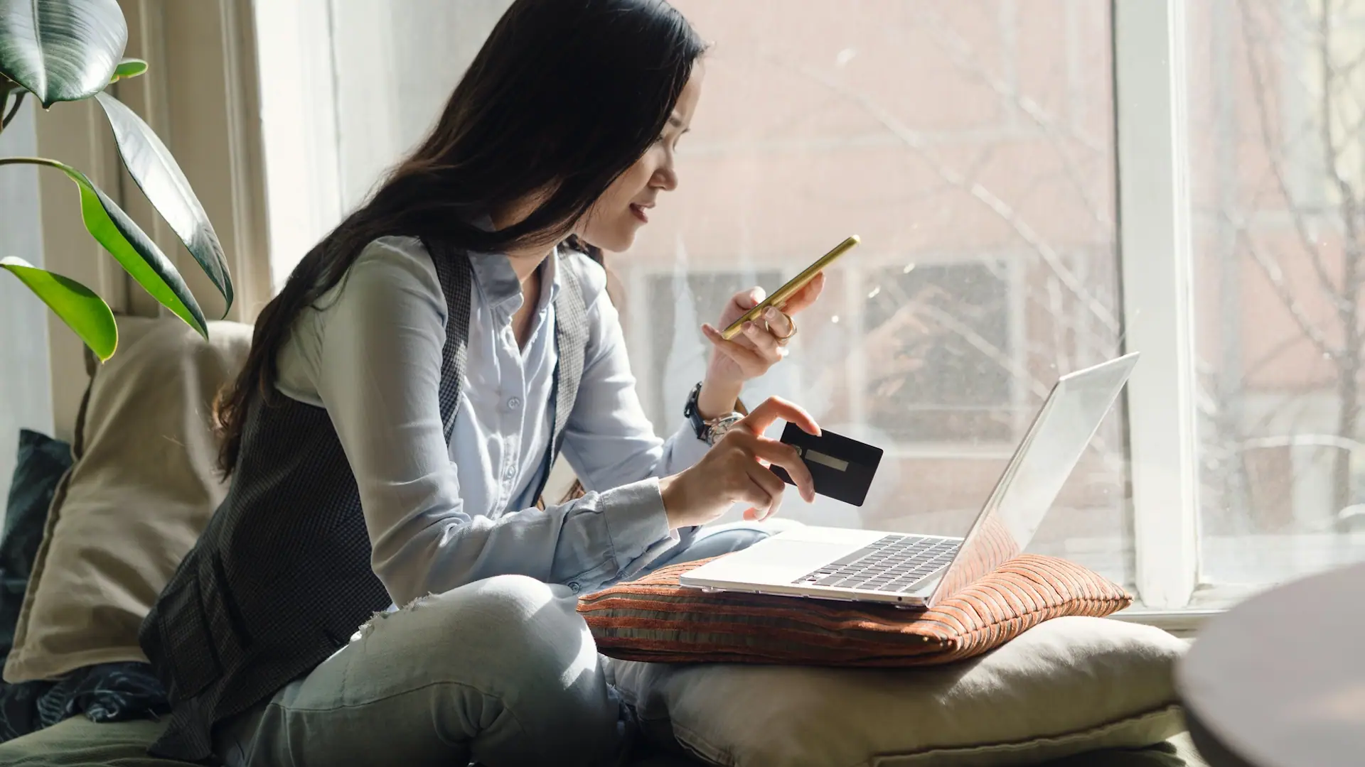 How risky is it to give card details over the phone and how do I reduce the chance of fraud?