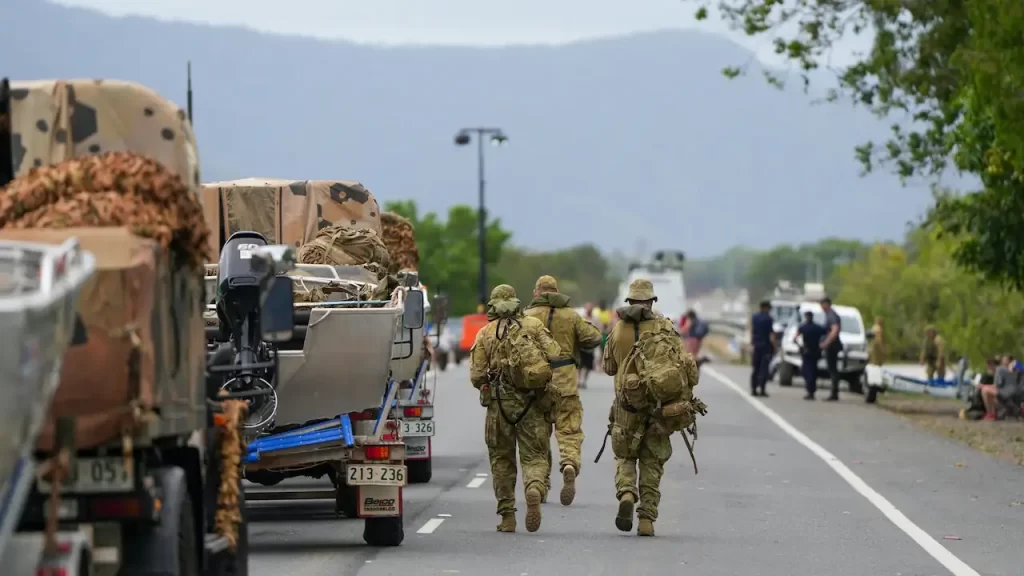 When disaster strikes, emergency responders can’t respond to every call. Communities must be helped to help themselves 1 When disaster strikes, emergency responders can’t respond to every call. Communities must be helped to help themselves