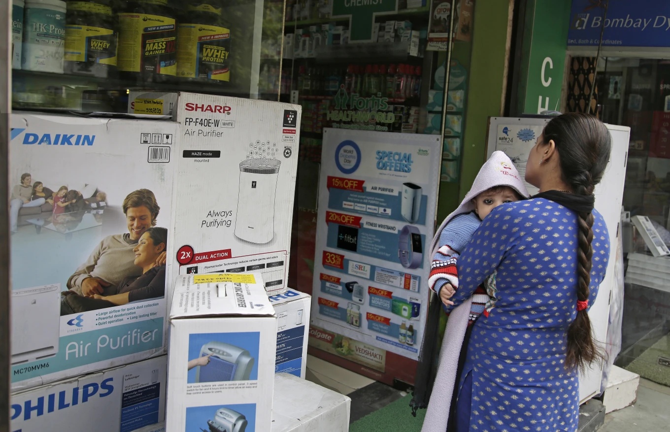 Nearly everyone in the world breathes bad air. This is what you can do to lower your risk 7 air purifiers New Delhi