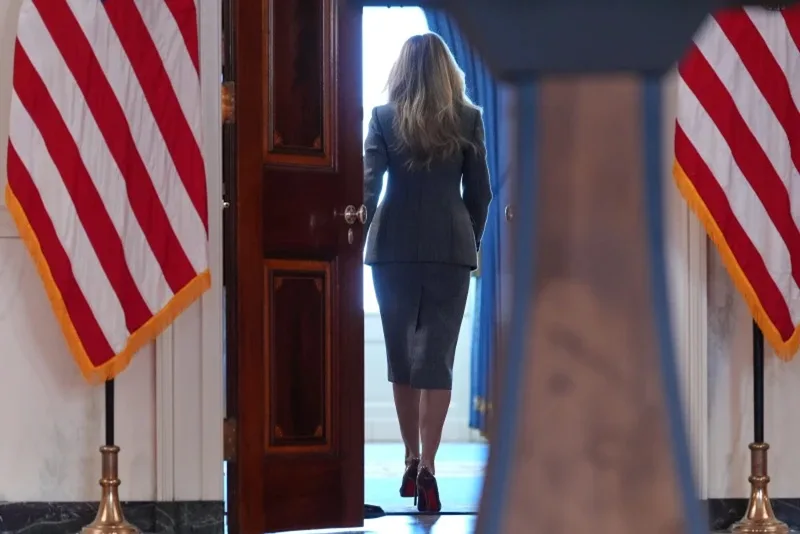 Melania Trump delivers statement at the White House denying knowledge of Jeffrey Epstein’s crimes 2 Melania denies any Epstein connection 02