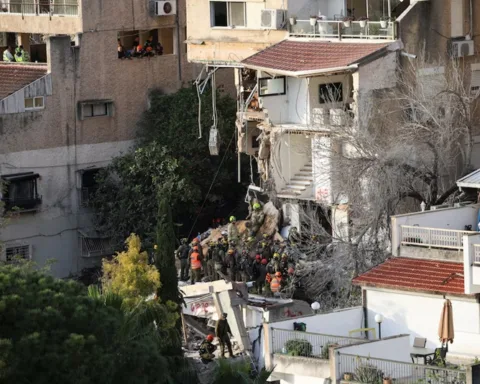 Israel Emergency personnel work at the site of a projectile impact, as the U.S.-Israel conflict with Iran continues, in Haifa, Israel, April 6, 2026. (Photo: Reuters)